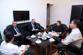 El embajador de Marruecos estuvo de visita en el Centro de Traducción