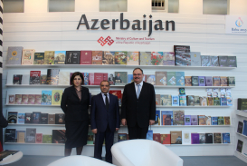 مركز الترجمة الأذربيجاني في معرض "لندن للكتاب ٢٠١٥"