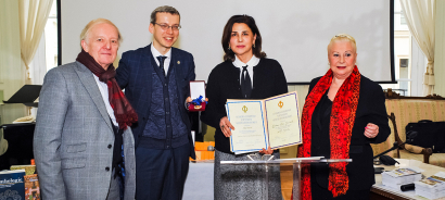 Azərbaycan yazıçısı Avropa Akademiyasının üzvü seçildi