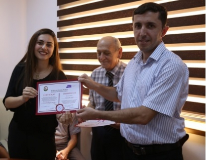 Azərbaycan Tərcümə Mərkəzinin sertifikatları sahiblərinə təqdim olundu